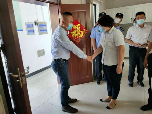 图片2.png 图片2.png
