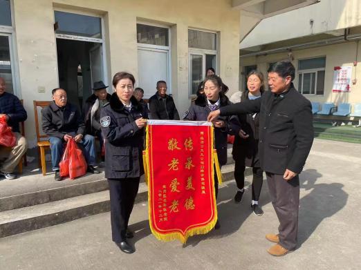 图片3.jpg 图片3.jpg