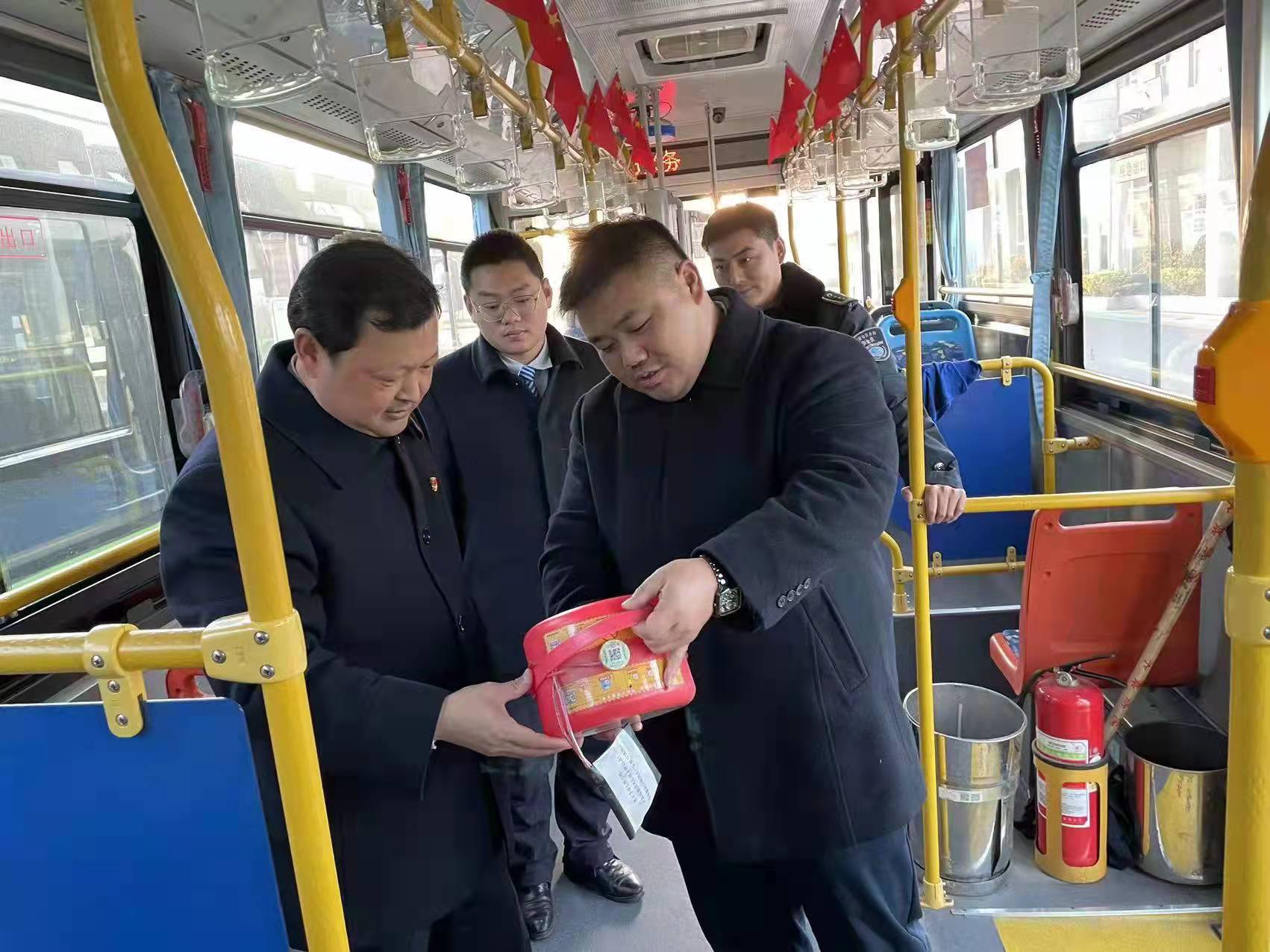 图片6.jpg 图片6.jpg