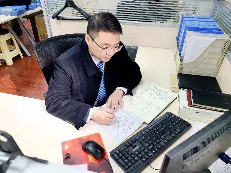 图片2.jpg 图片2.jpg