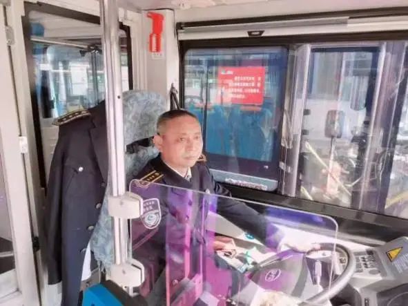 微信图片_20220426143514.jpg 微信图片_20220426143514.jpg