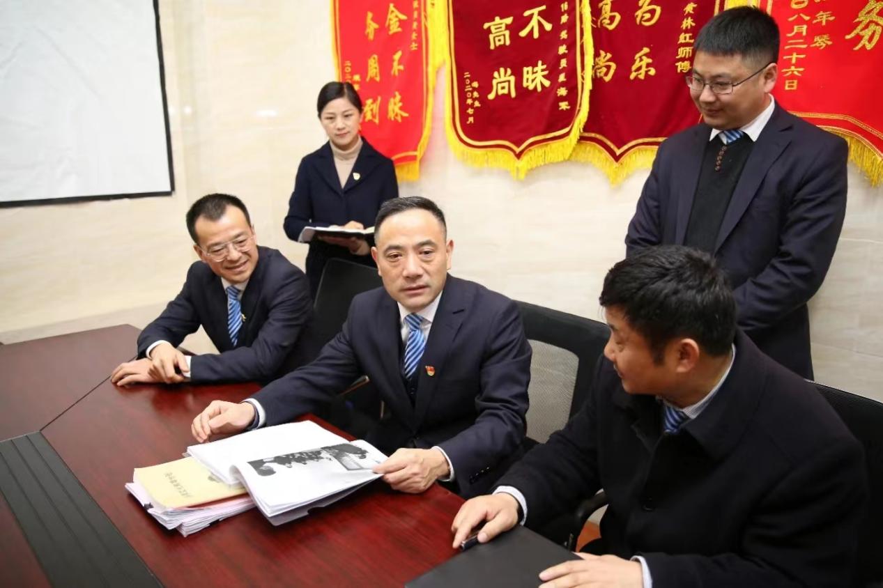 图片3.jpg 图片3.jpg