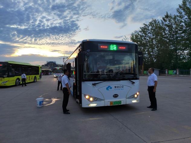 图片24.jpg 图片24.jpg