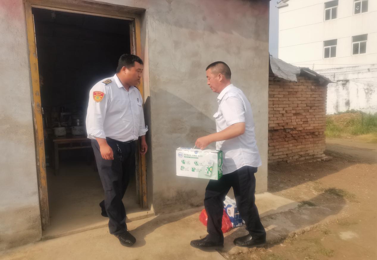 图片2.jpg 图片2.jpg