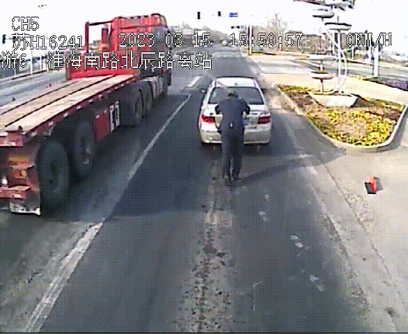 苏H16241-1.gif 苏H16241-1.gif