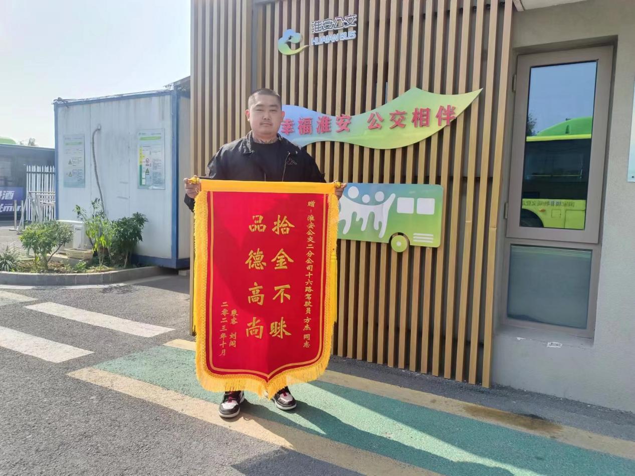 图片10.jpg 图片10.jpg