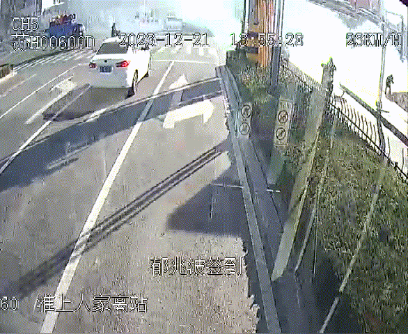 郁兆波.gif 郁兆波.gif