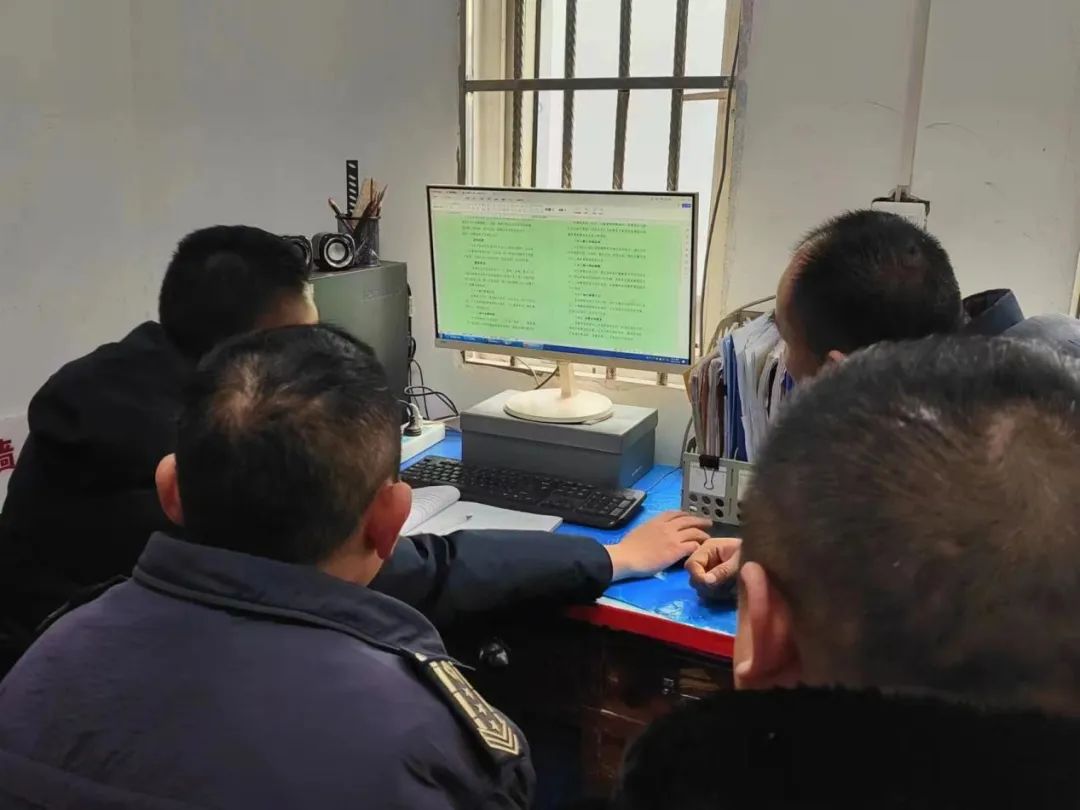 图片2.jpg 图片2.jpg