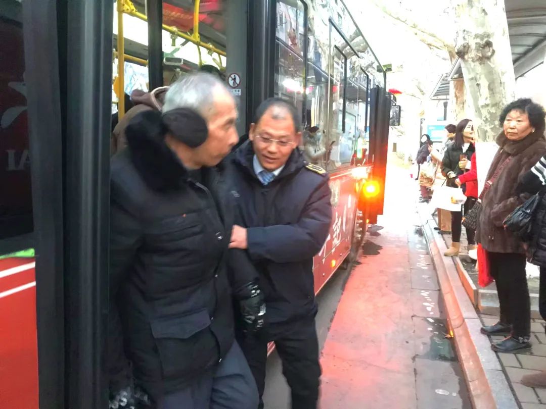 图片4.jpg 图片4.jpg