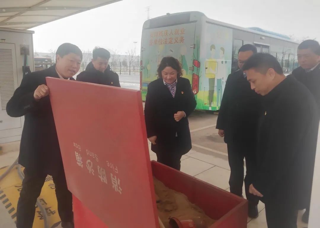 图片8.jpg 图片8.jpg