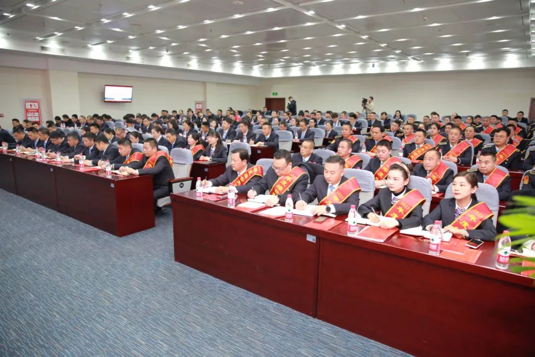图片2.jpg 图片2.jpg