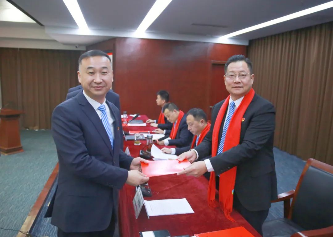 图片20.jpg 图片20.jpg