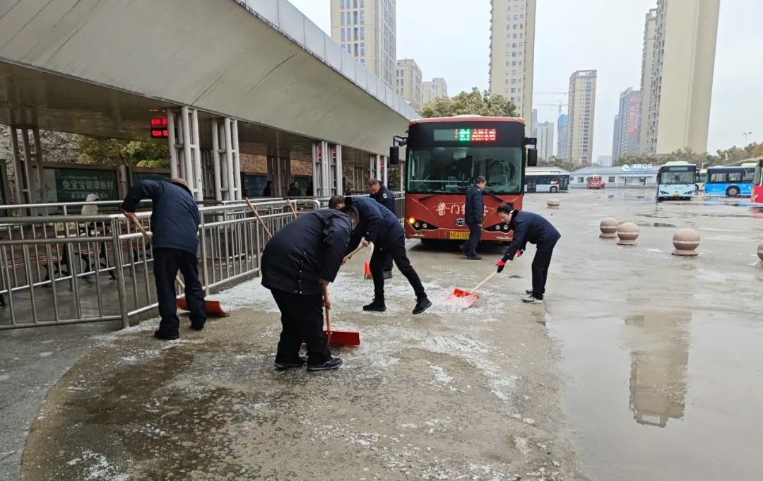 图片24.jpg 图片24.jpg
