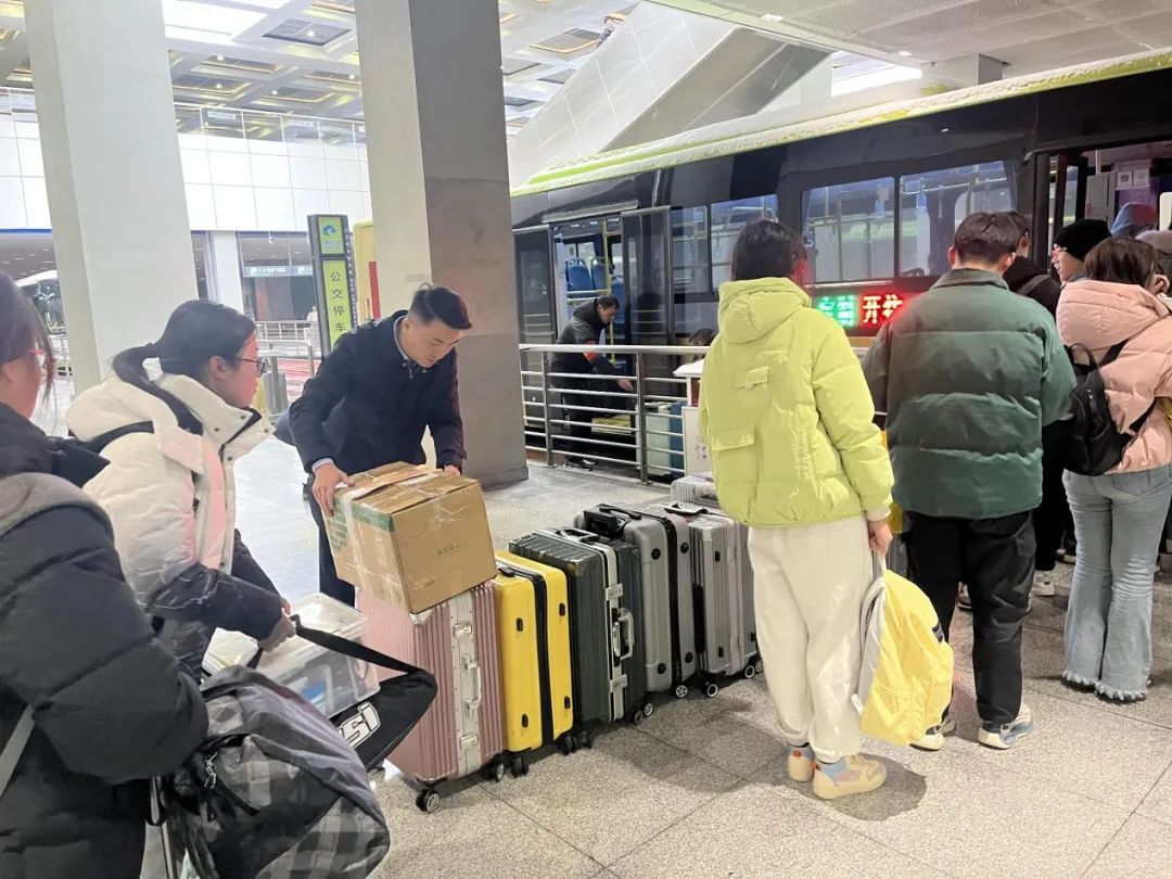 图片4.jpg 图片4.jpg