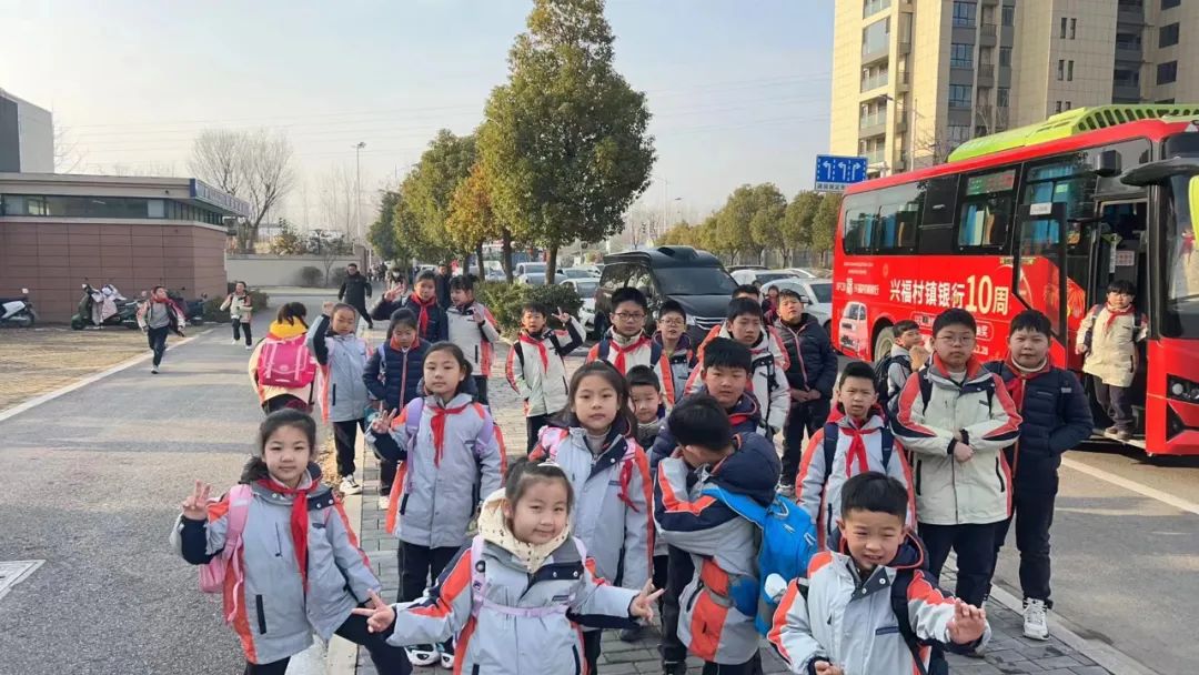 图片5.jpg 图片5.jpg