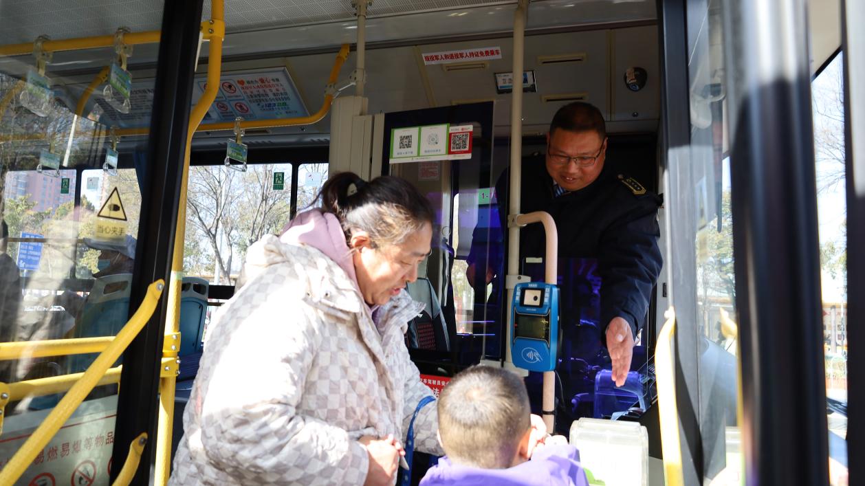 图片2.jpg 图片2.jpg