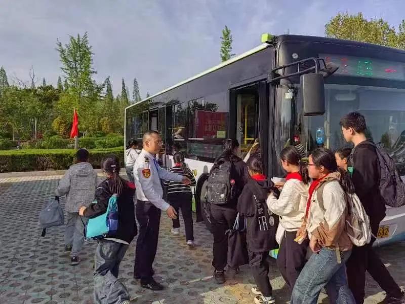 图片5.jpg 图片5.jpg