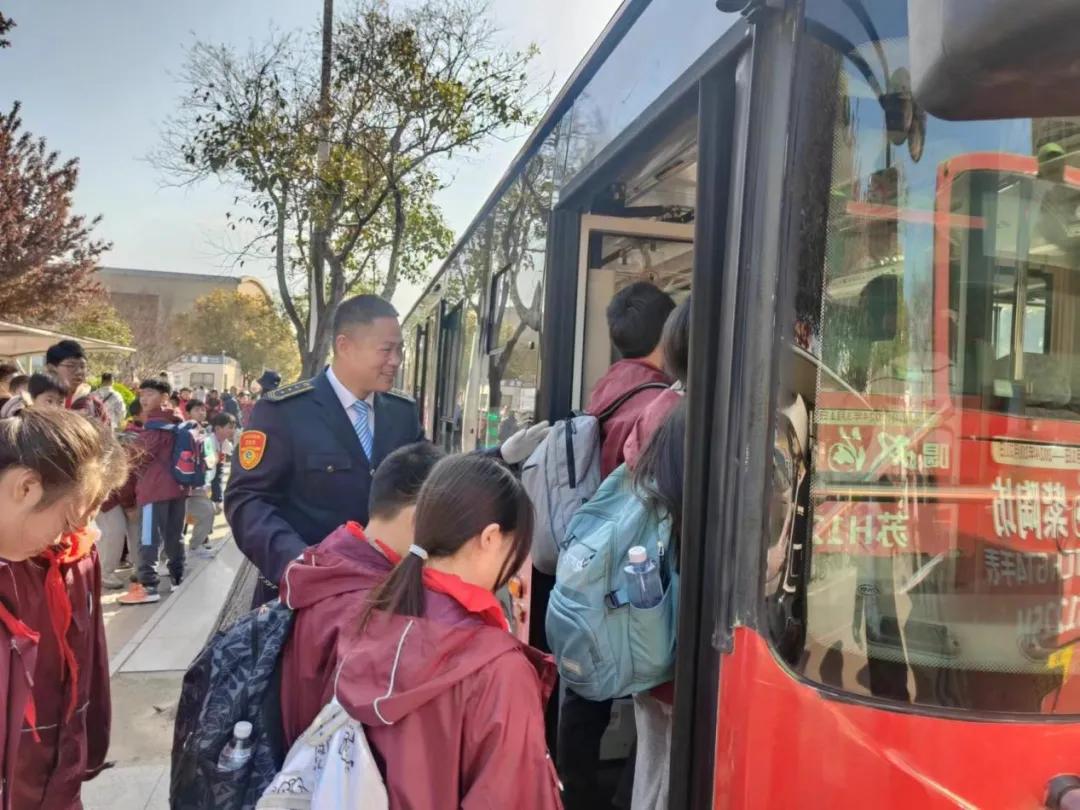 图片4.jpg 图片4.jpg
