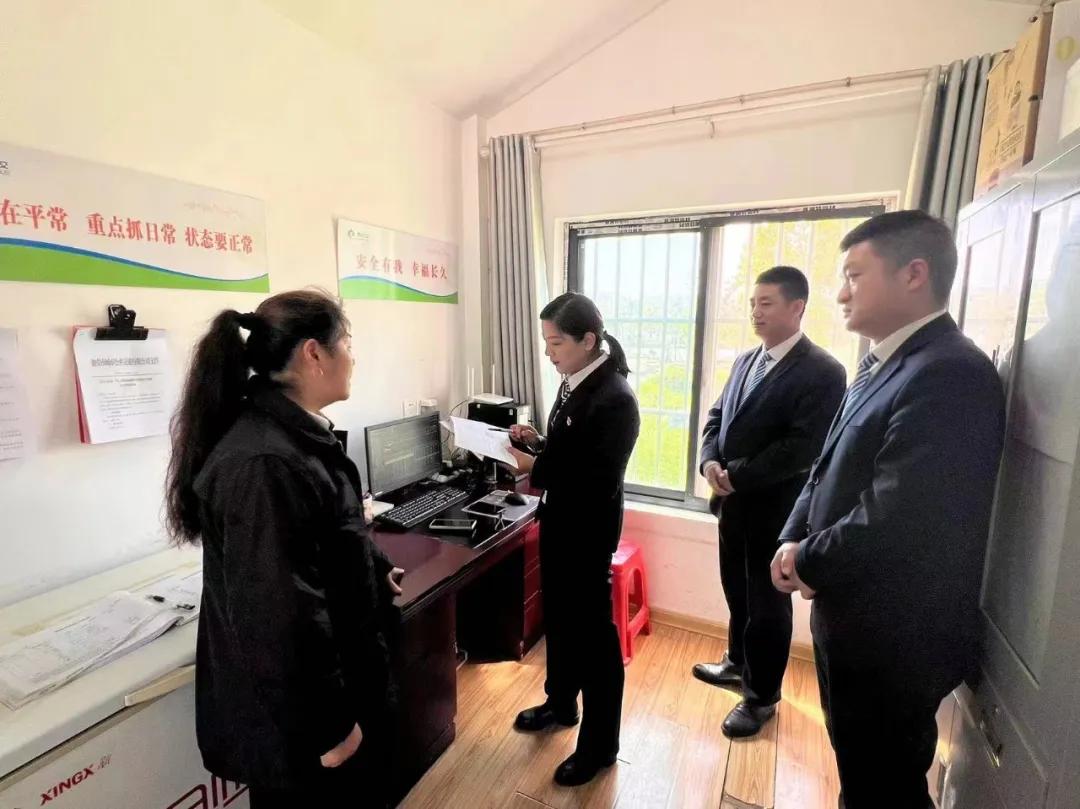 图片2.jpg 图片2.jpg