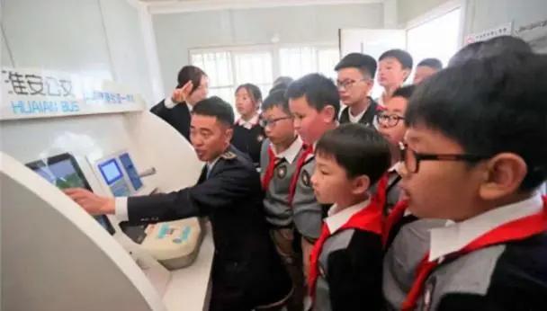 图片3.jpg 图片3.jpg