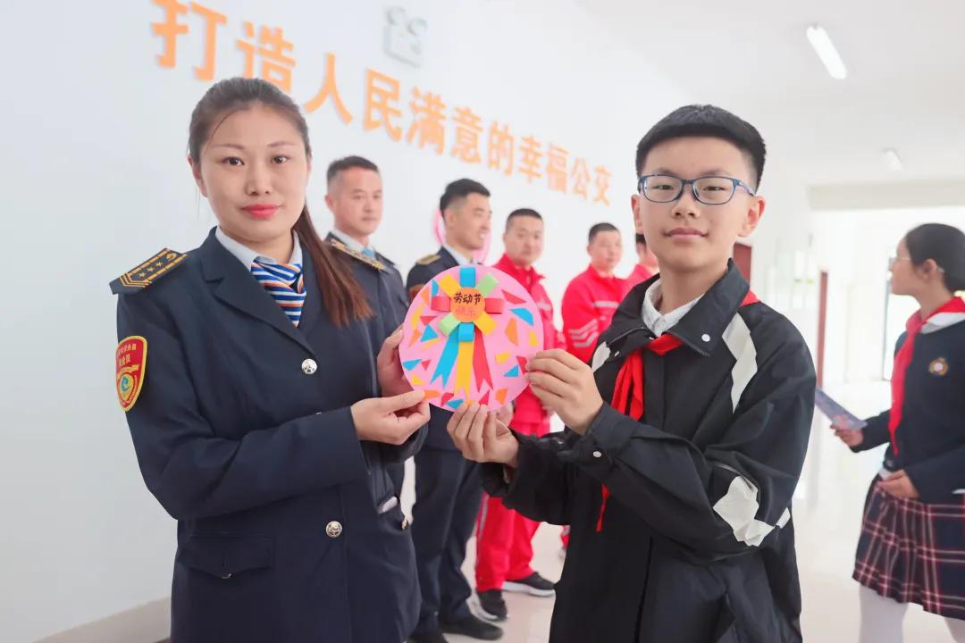 图片8.jpg 图片8.jpg