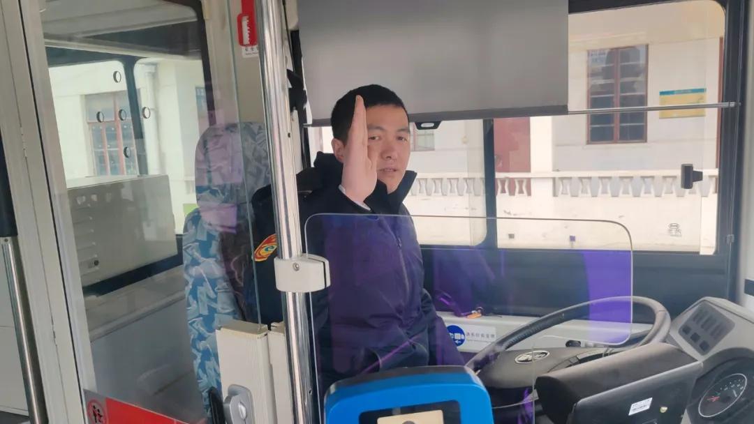 图片4.jpg 图片4.jpg