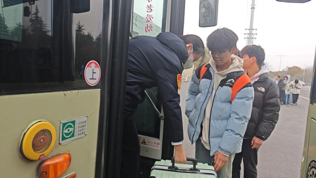 图片5.jpg 图片5.jpg