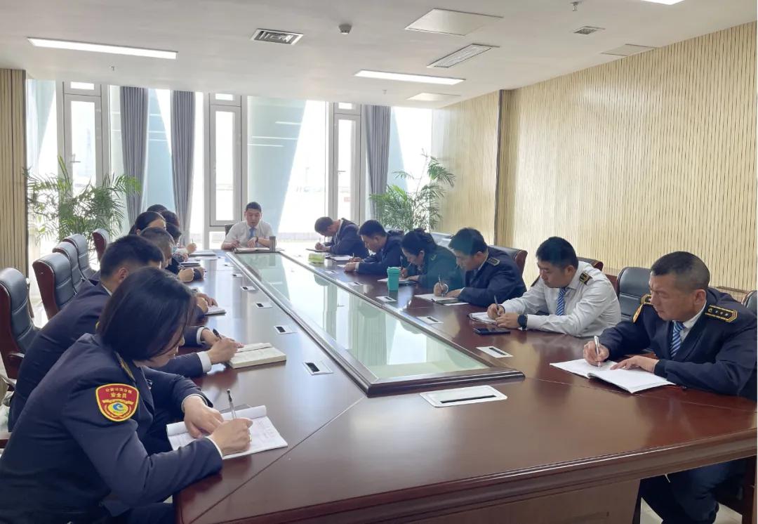图片4.jpg 图片4.jpg