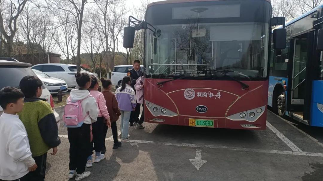 图片5.jpg 图片5.jpg