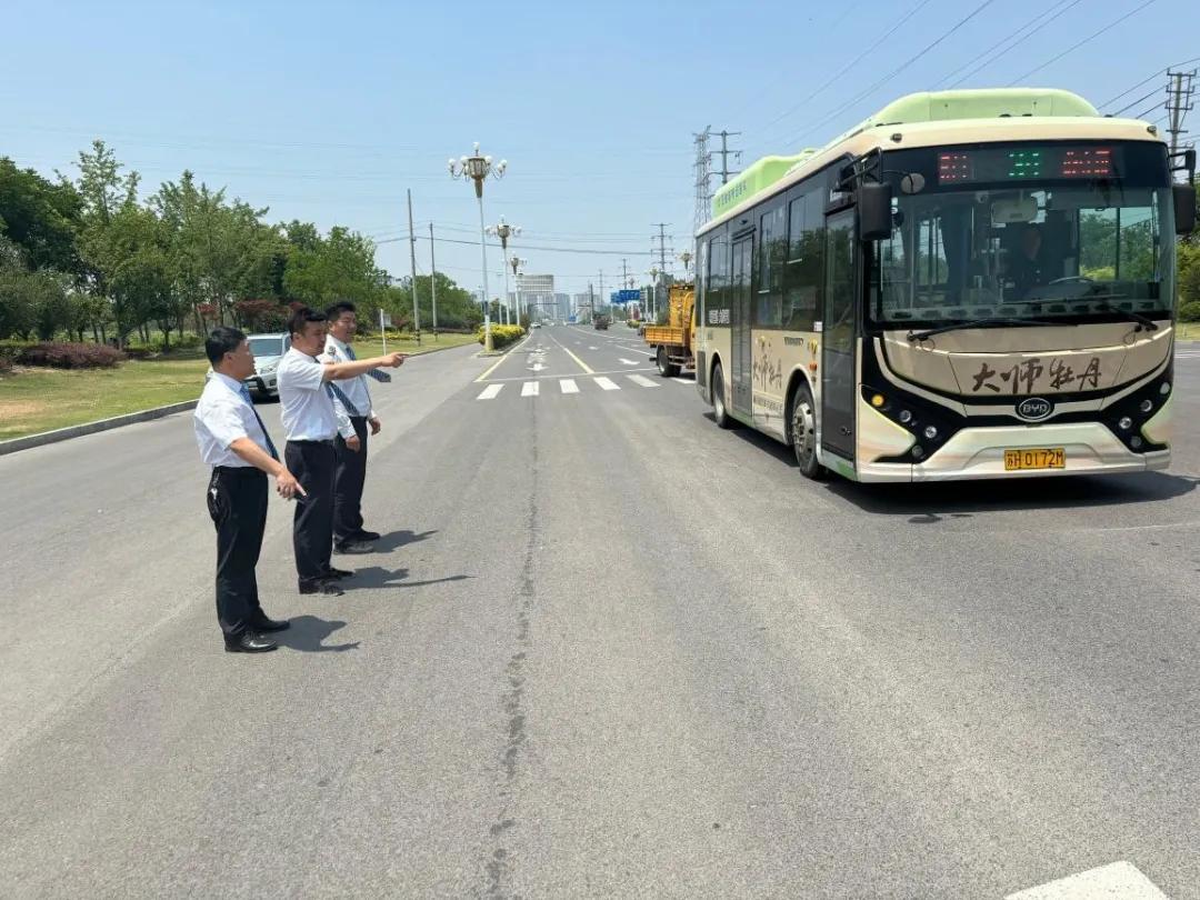图片11.jpg 图片11.jpg