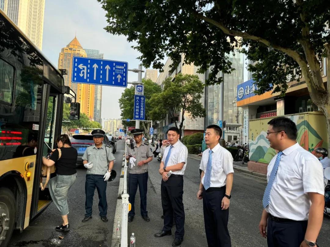 图片7.jpg 图片7.jpg