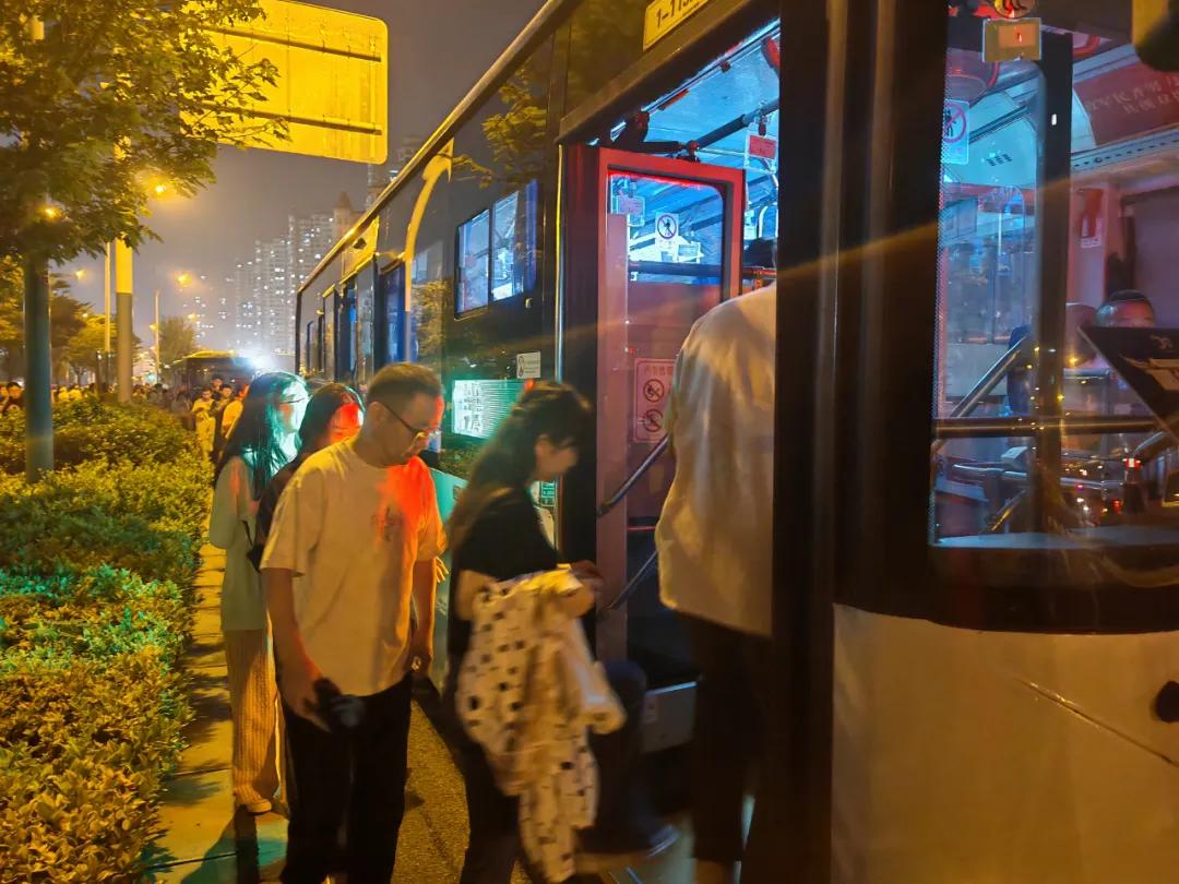 图片30.jpg 图片30.jpg