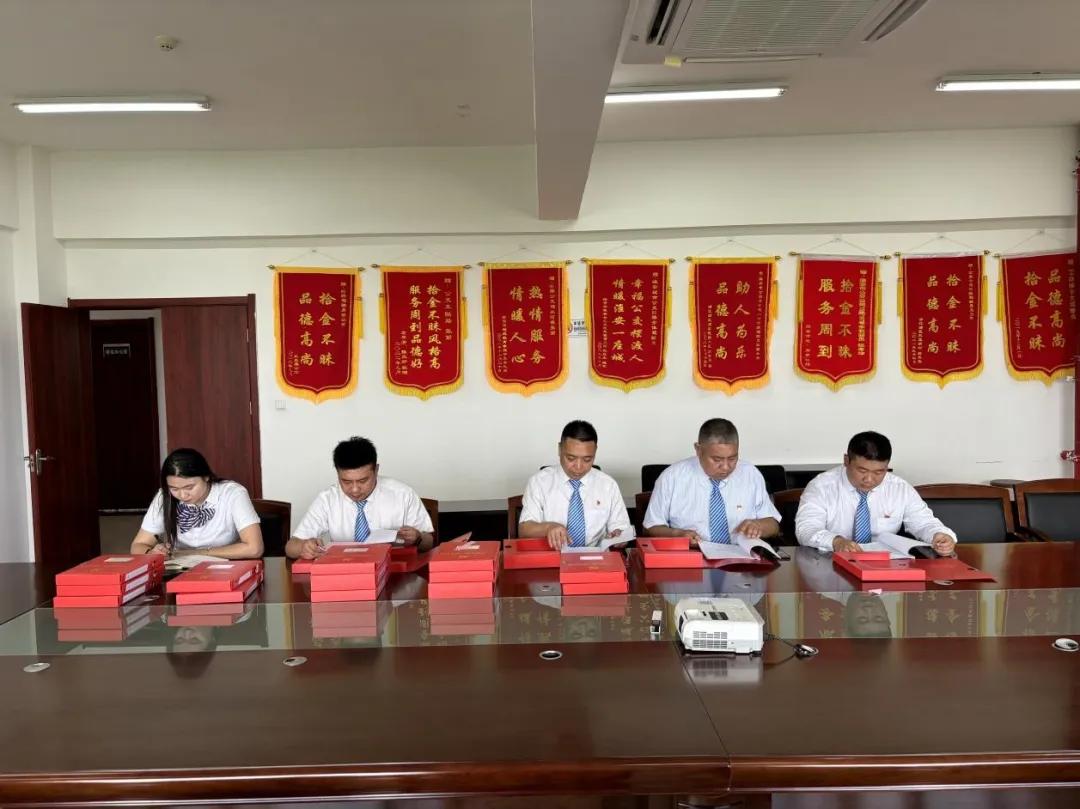 图片5.jpg 图片5.jpg