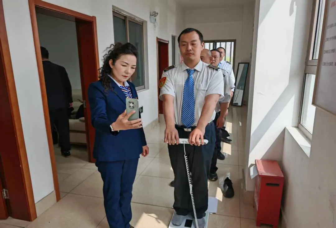图片 5.png 图片 5.png